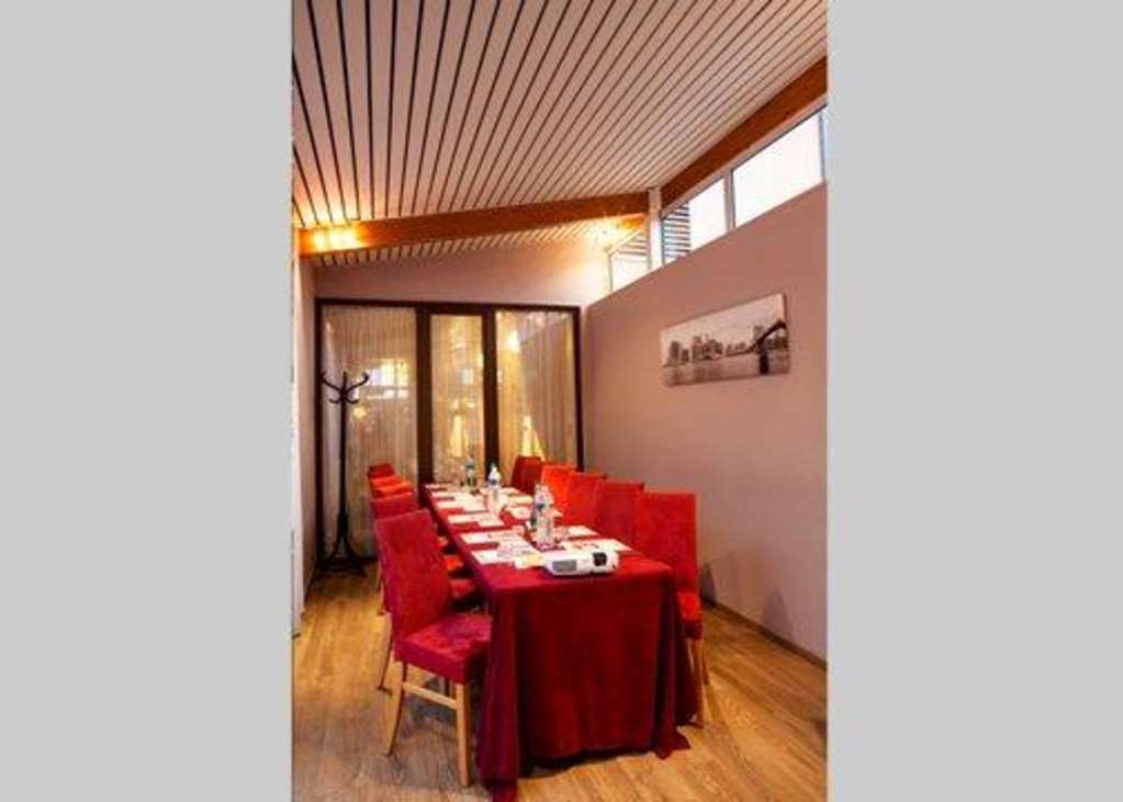 Comfort Hotel Toulouse Sud Ramonville-Saint-Agne Facilidades foto